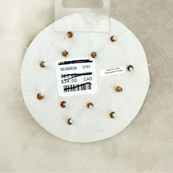 NWT Urban Outfitters Mismatched Multi-design Stud Earrings - Picture 2 of 3